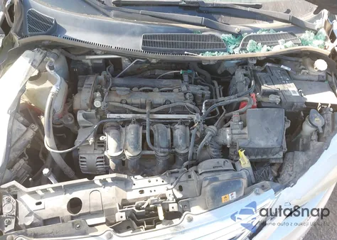 2013 Ford Fiesta Se z USA, uszkodzony, nr VIN 3FADP4BJ0DM173021